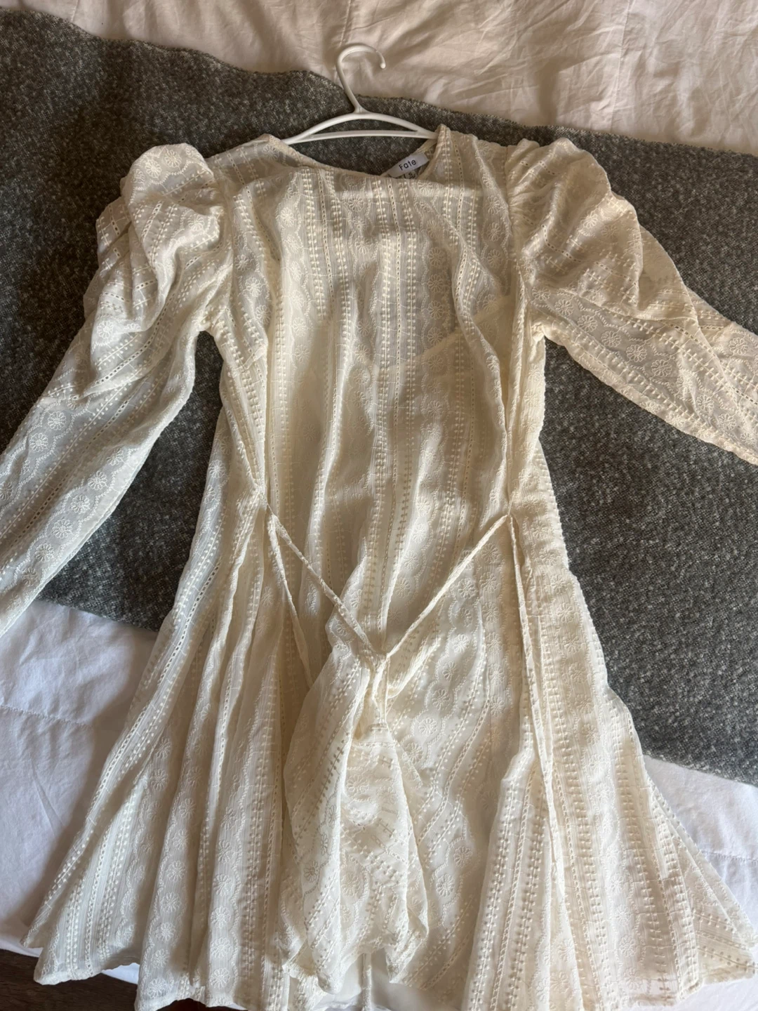 Fate White Lace Dress Size S