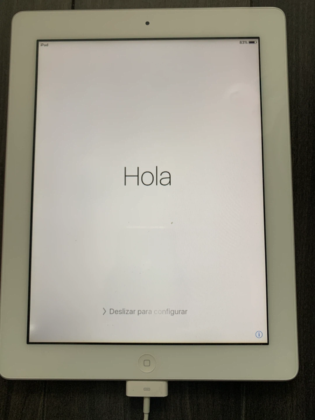 Apple iPad 2 (White) - photo 2