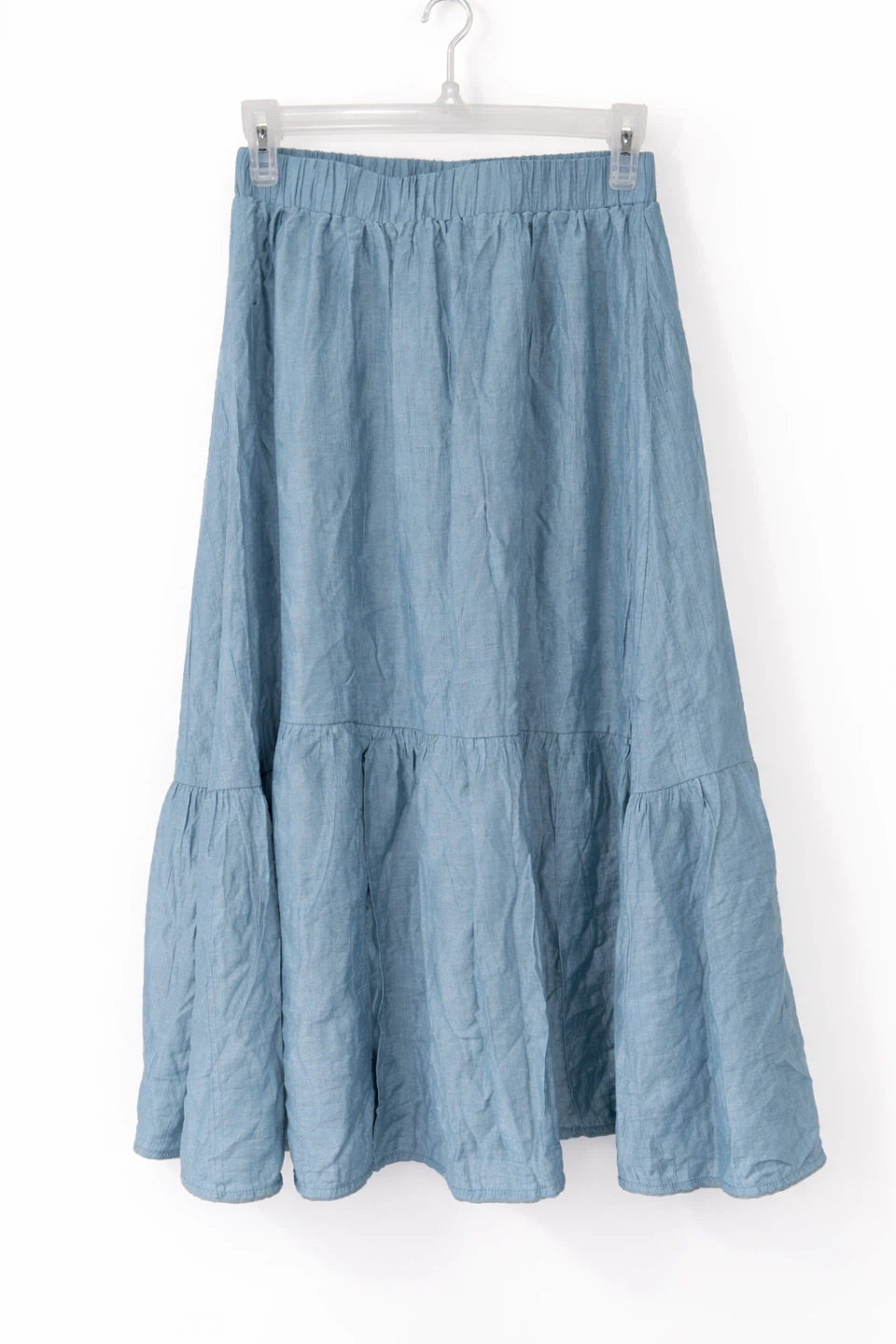 Blue Tiered Midi Skirt - Size Medium 🥕