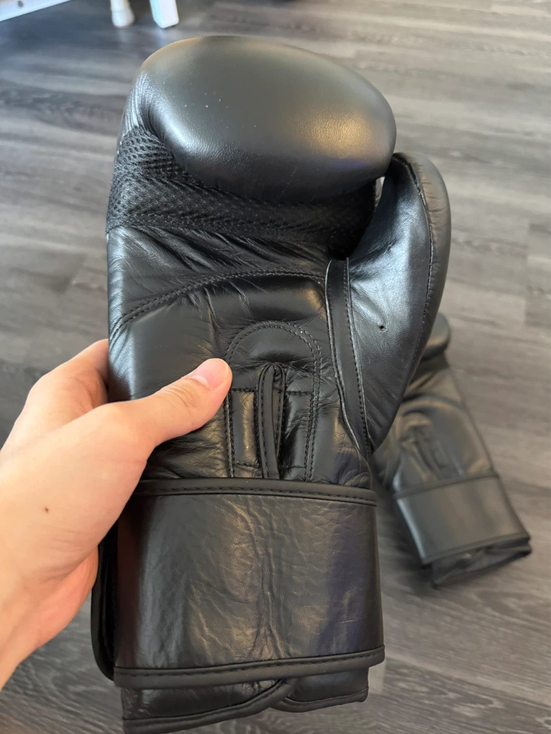 Boxing Gloves - Black - photo 3