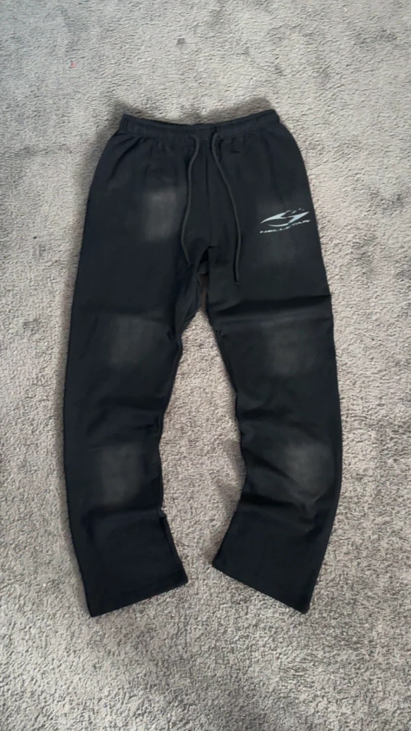 HELLSTAR SWEATS