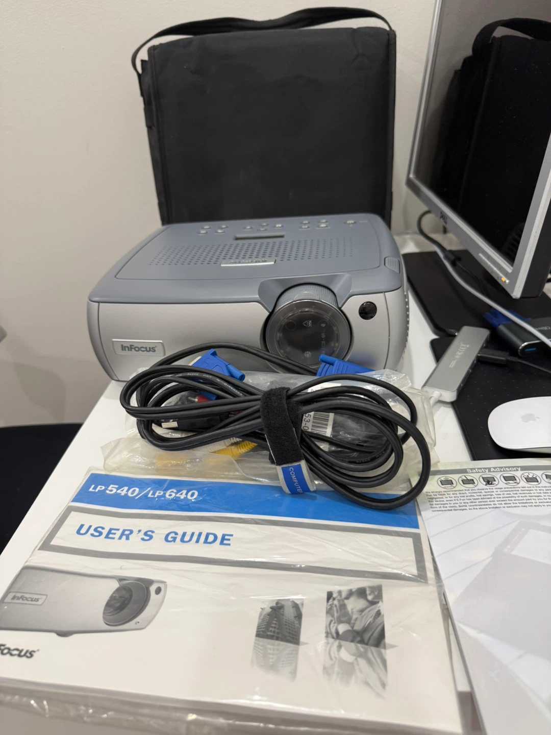 InFocus LP 540/LP 640 Projector - photo 4