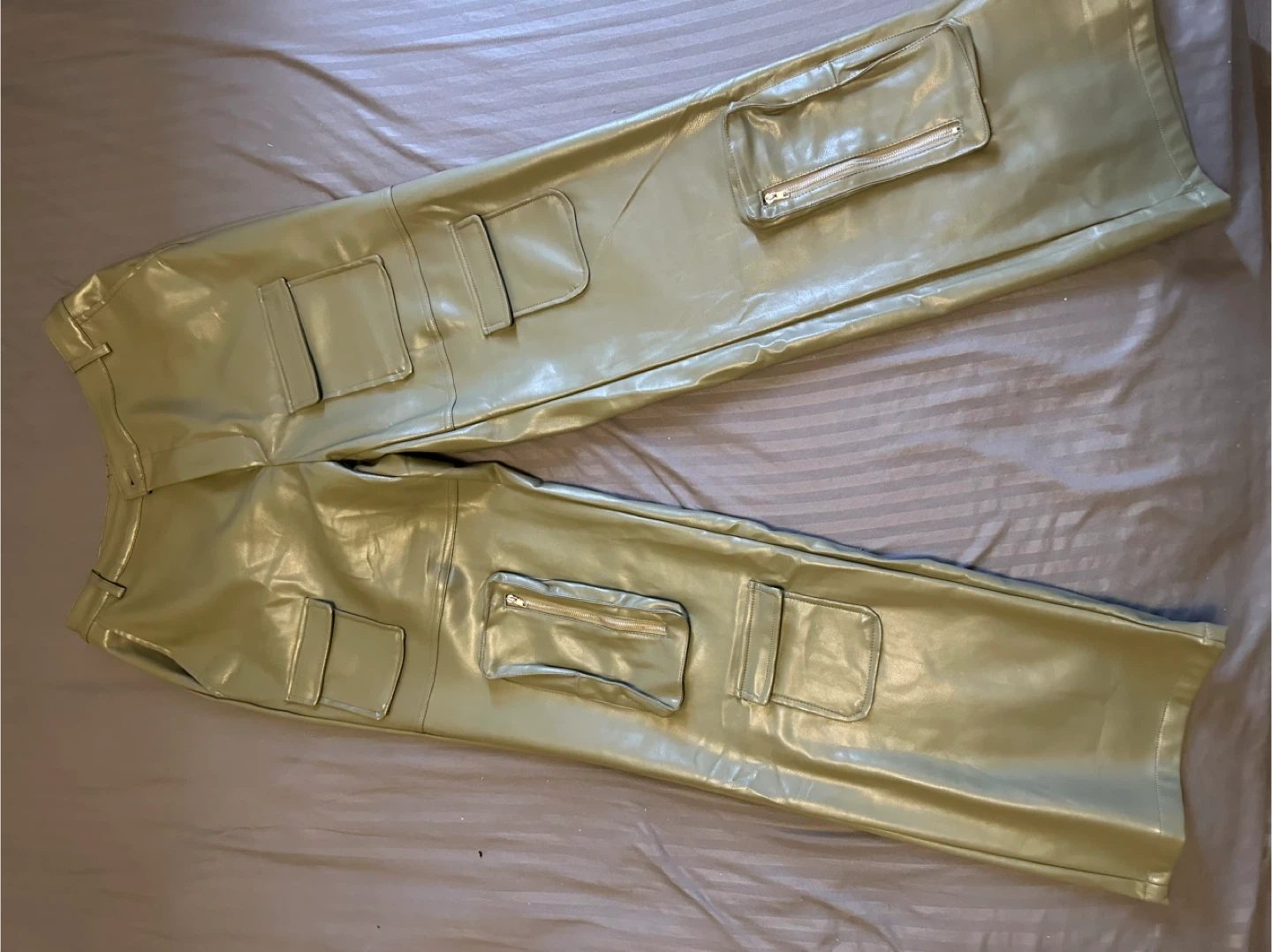 Fashion Nova Green Faux Leather Cargo Pants & Mesh Top Set - photo 3