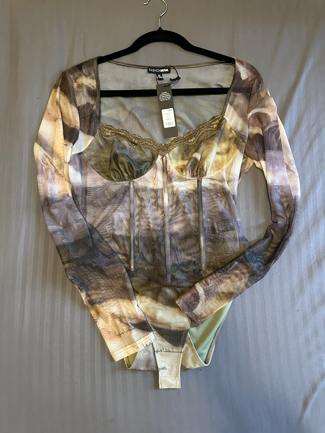 Fashion Nova Green Faux Leather Cargo Pants & Mesh Top Set - photo 2