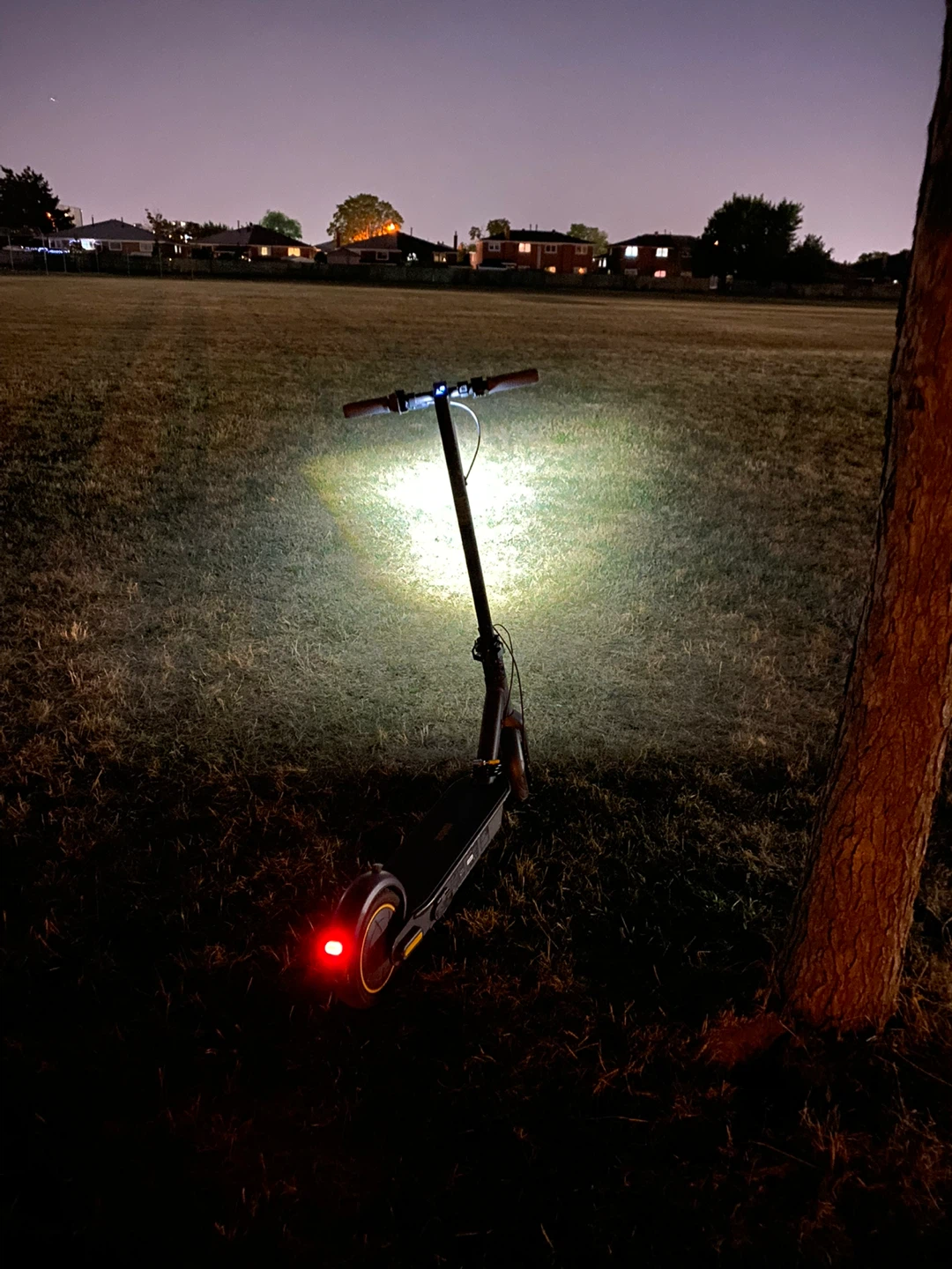 Ninebot Electric Scooter G30P - photo 2