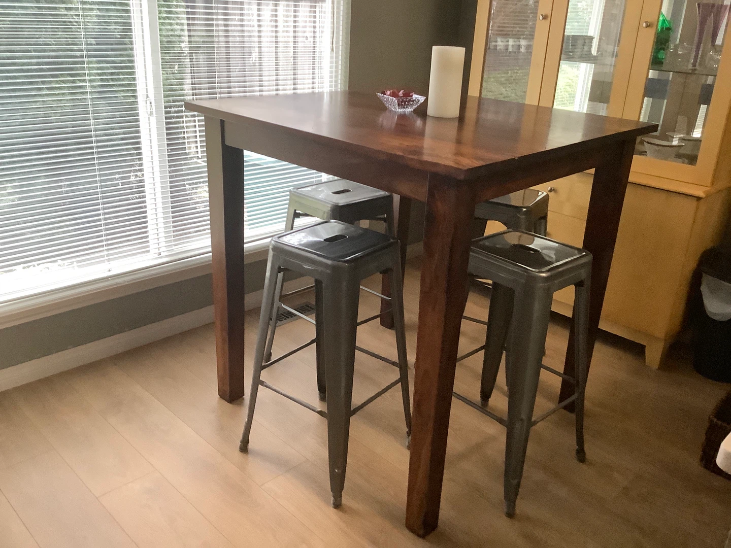Square Top Bar Table with 4 Metal Stools