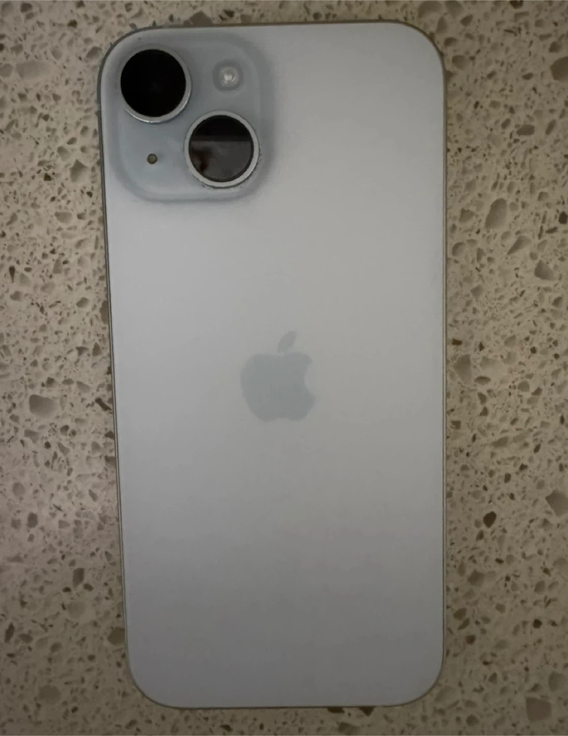 Apple iPhone 15 - 85% Battery Health - photo 2