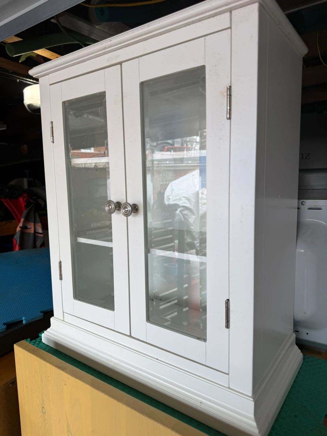 White Medicine Cabinet - photo 2