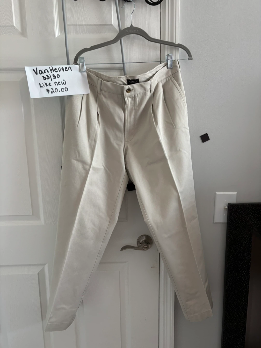Van Heusen Pleated Khaki Pants - photo 3