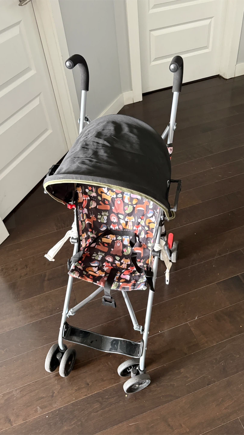 Lightweight Stroller with Animal Print Seat