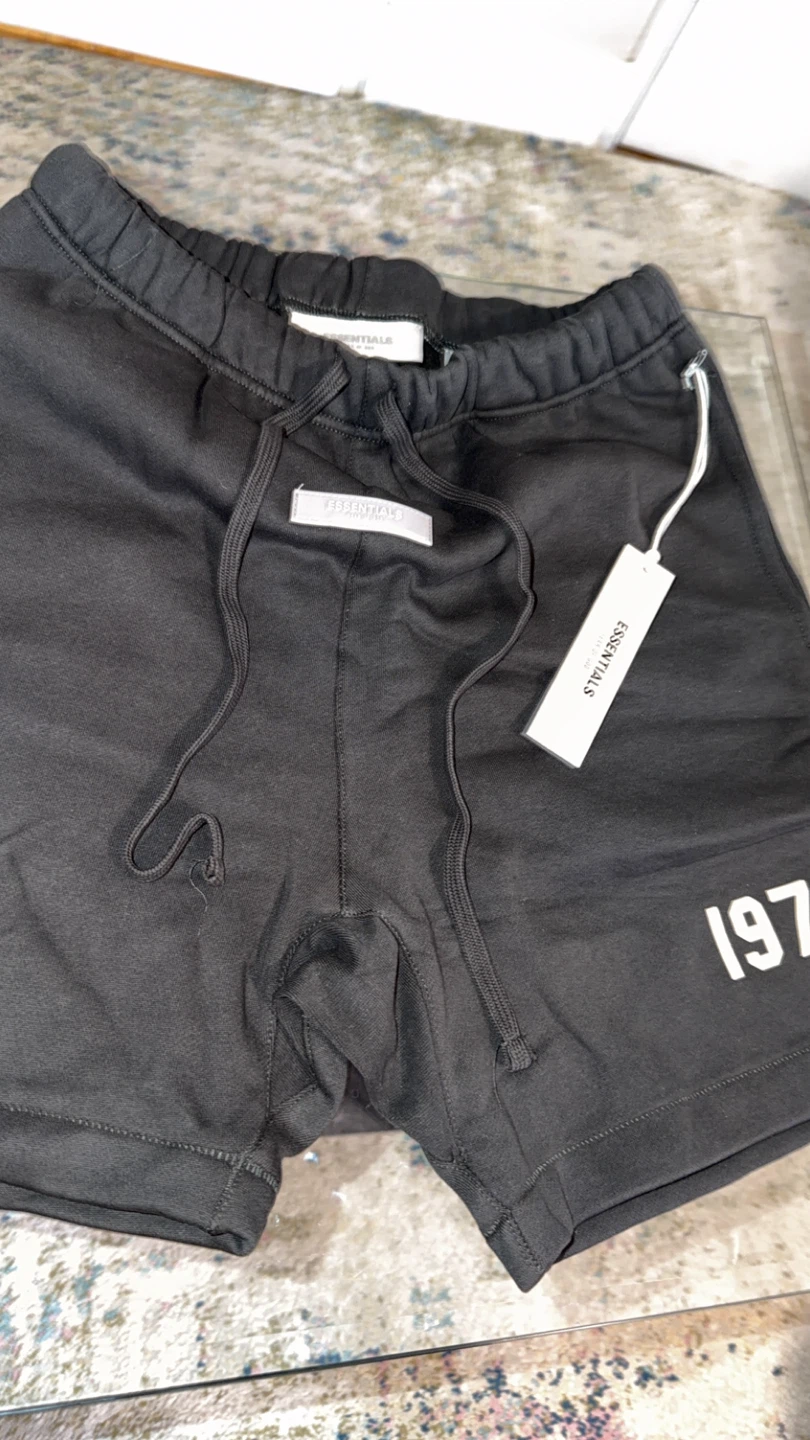 Essentials "1977" Black Sweat Shorts - Size M