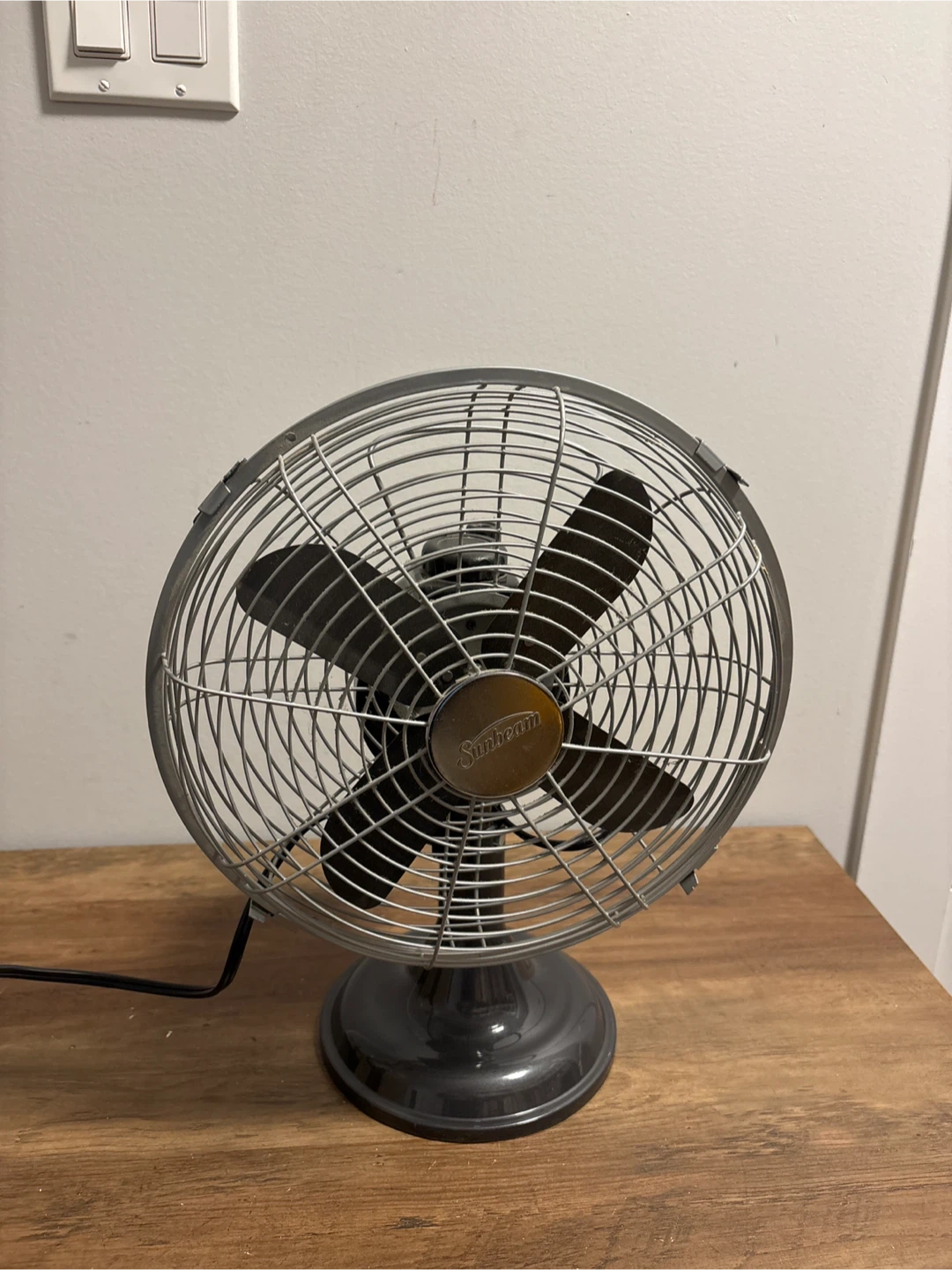 Small Sunbeam Table Fan Diameter 11 inches - photo 4