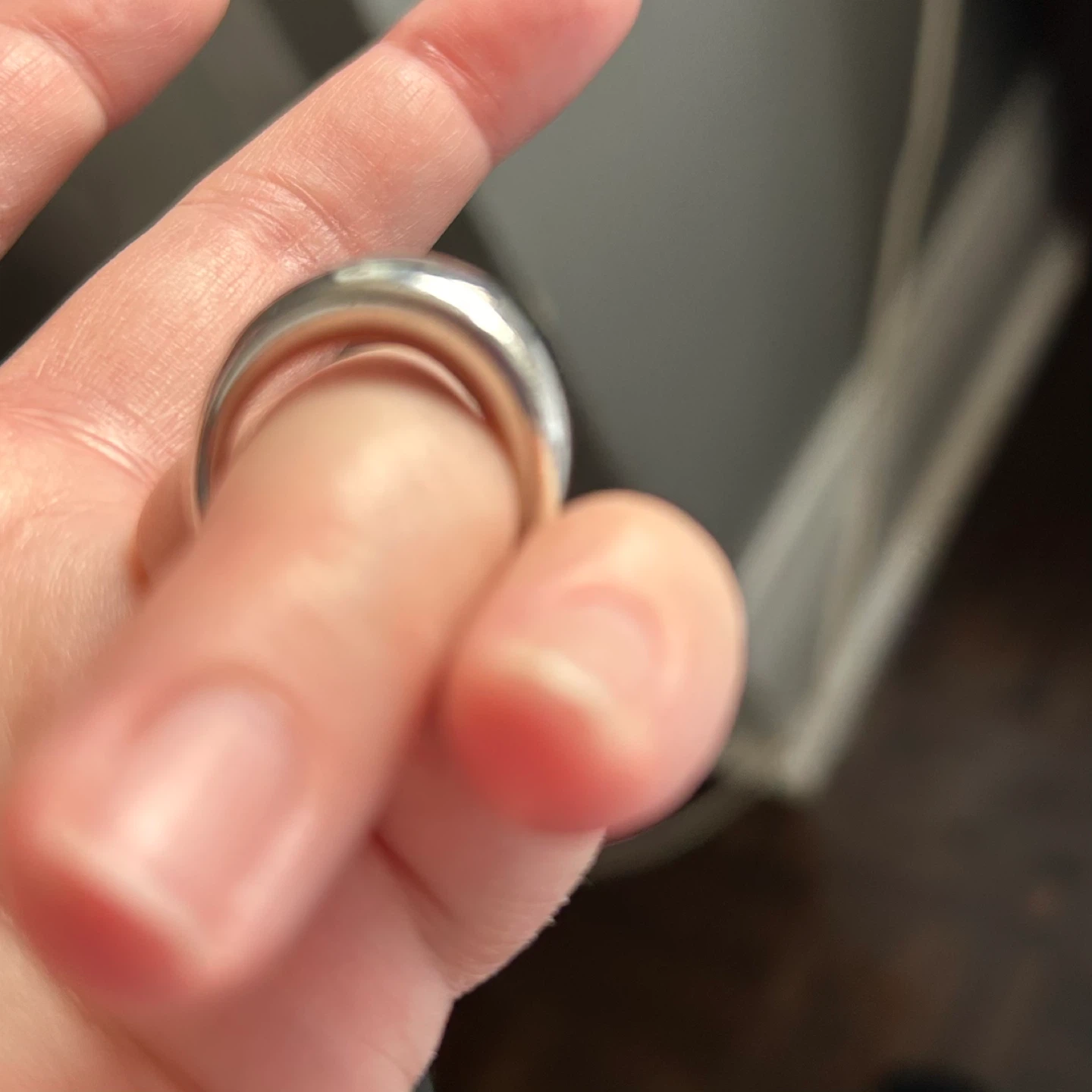 Silver Band Ring Size US 7 - photo 2