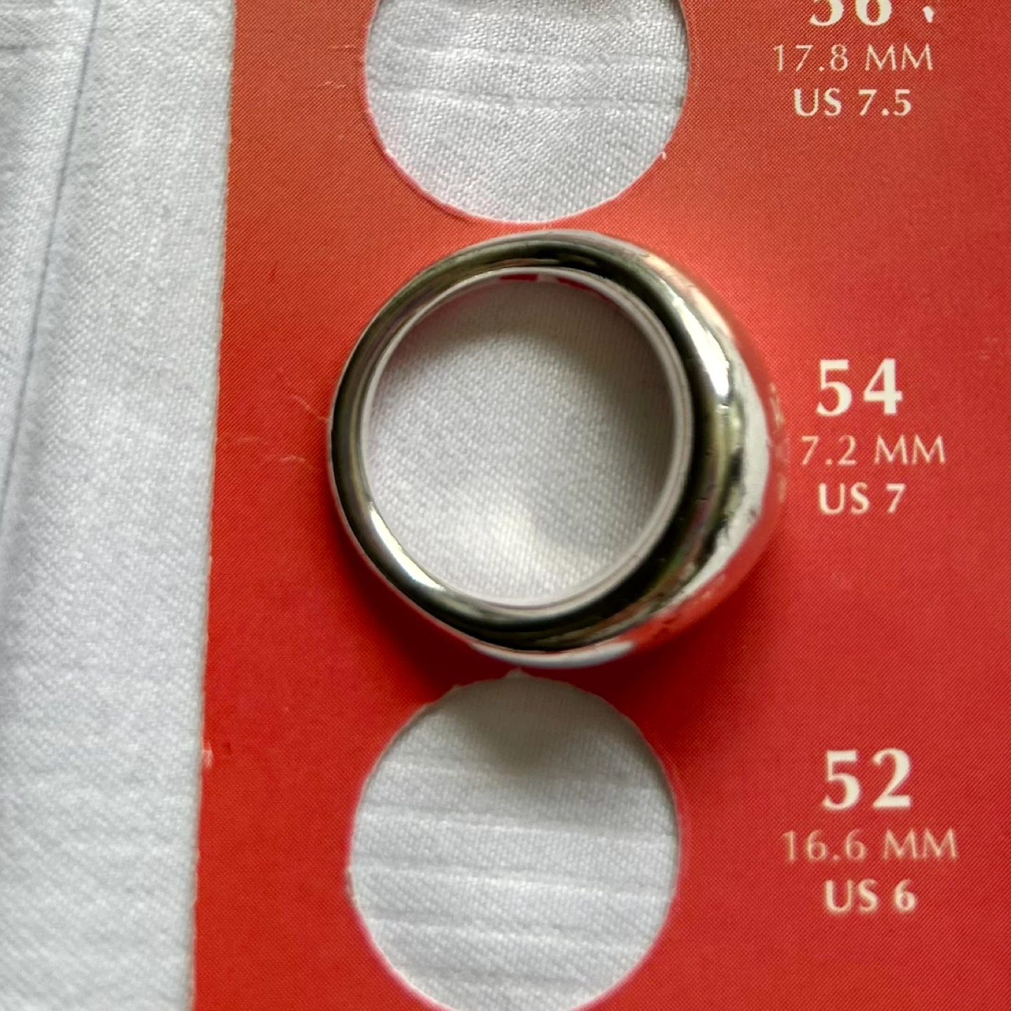 Silver Band Ring Size US 7 - photo 3