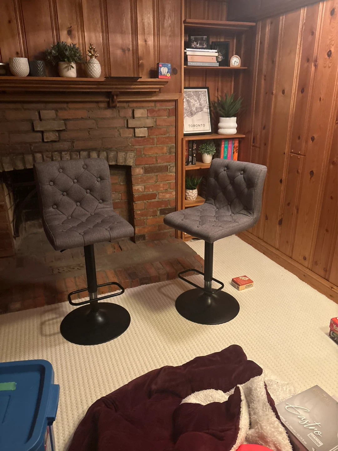 Set of 2 Grey Tufted Bar Stools