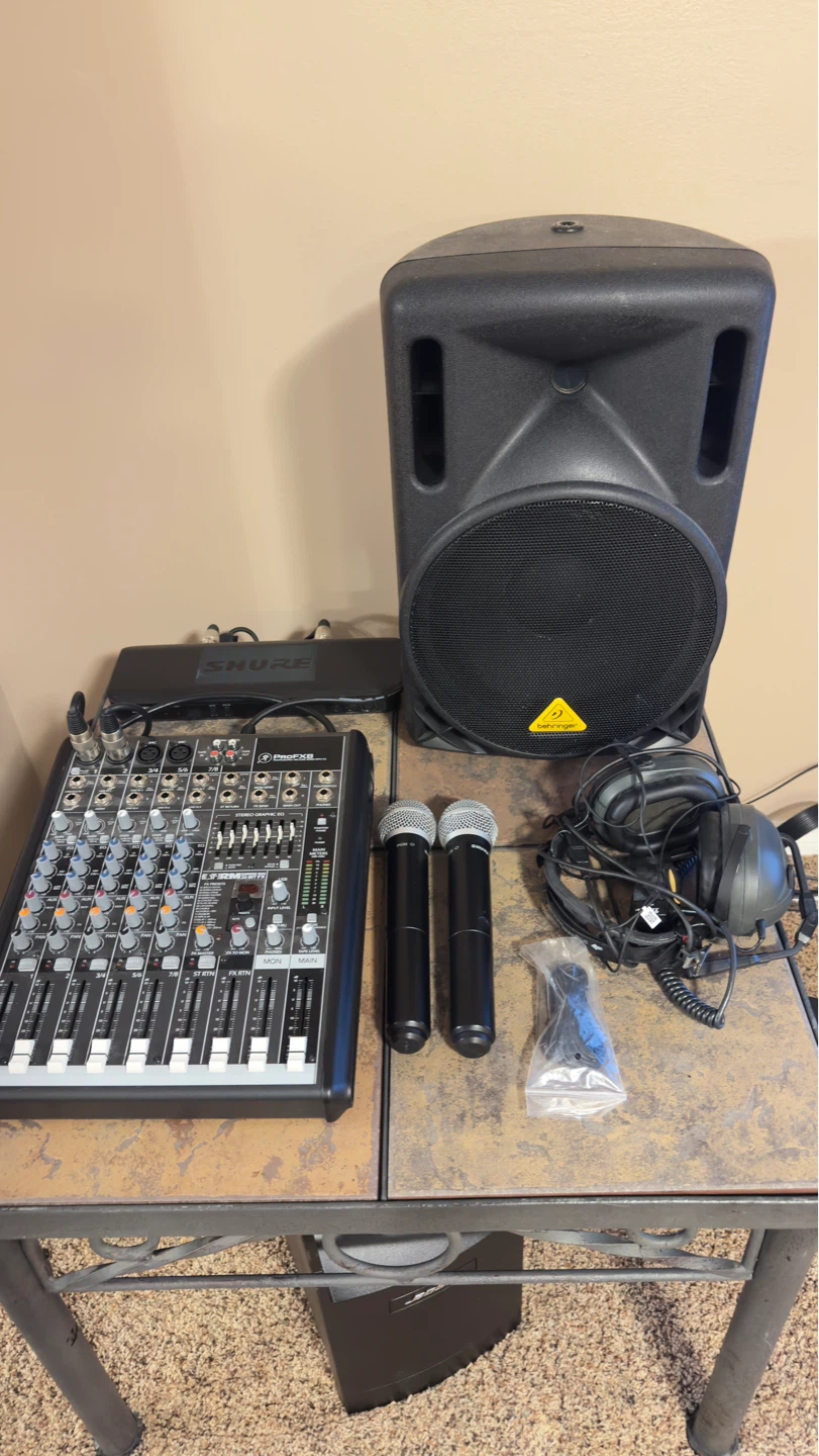 Karaoke Equipment System