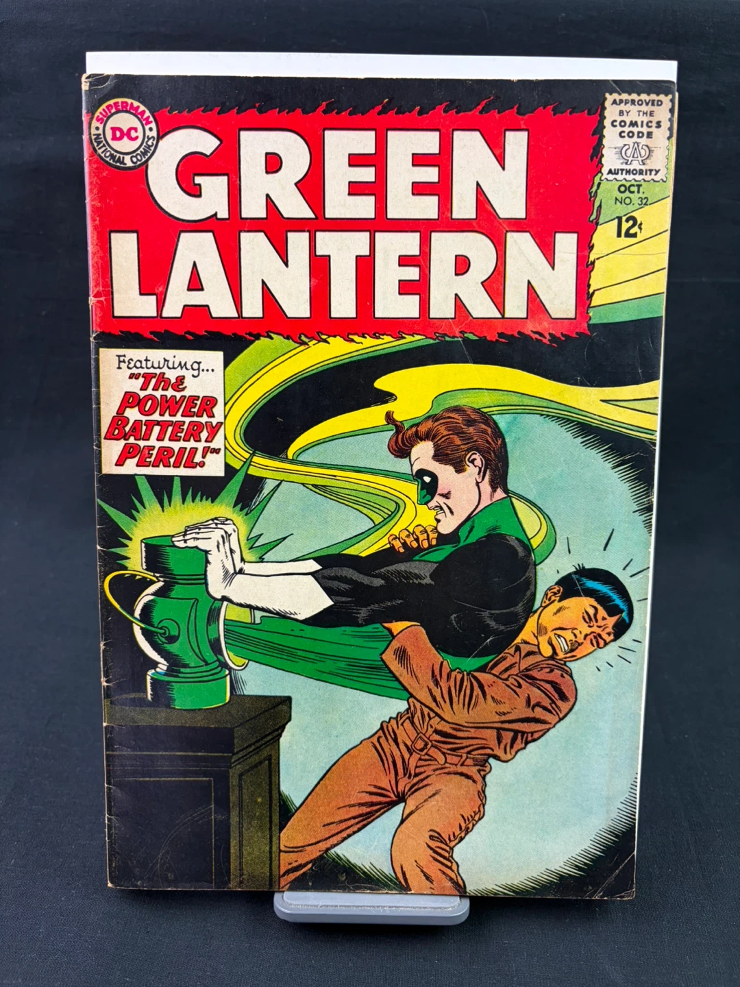 Green Lantern Comic Book - "The Power Battery Peril!" - photo 2