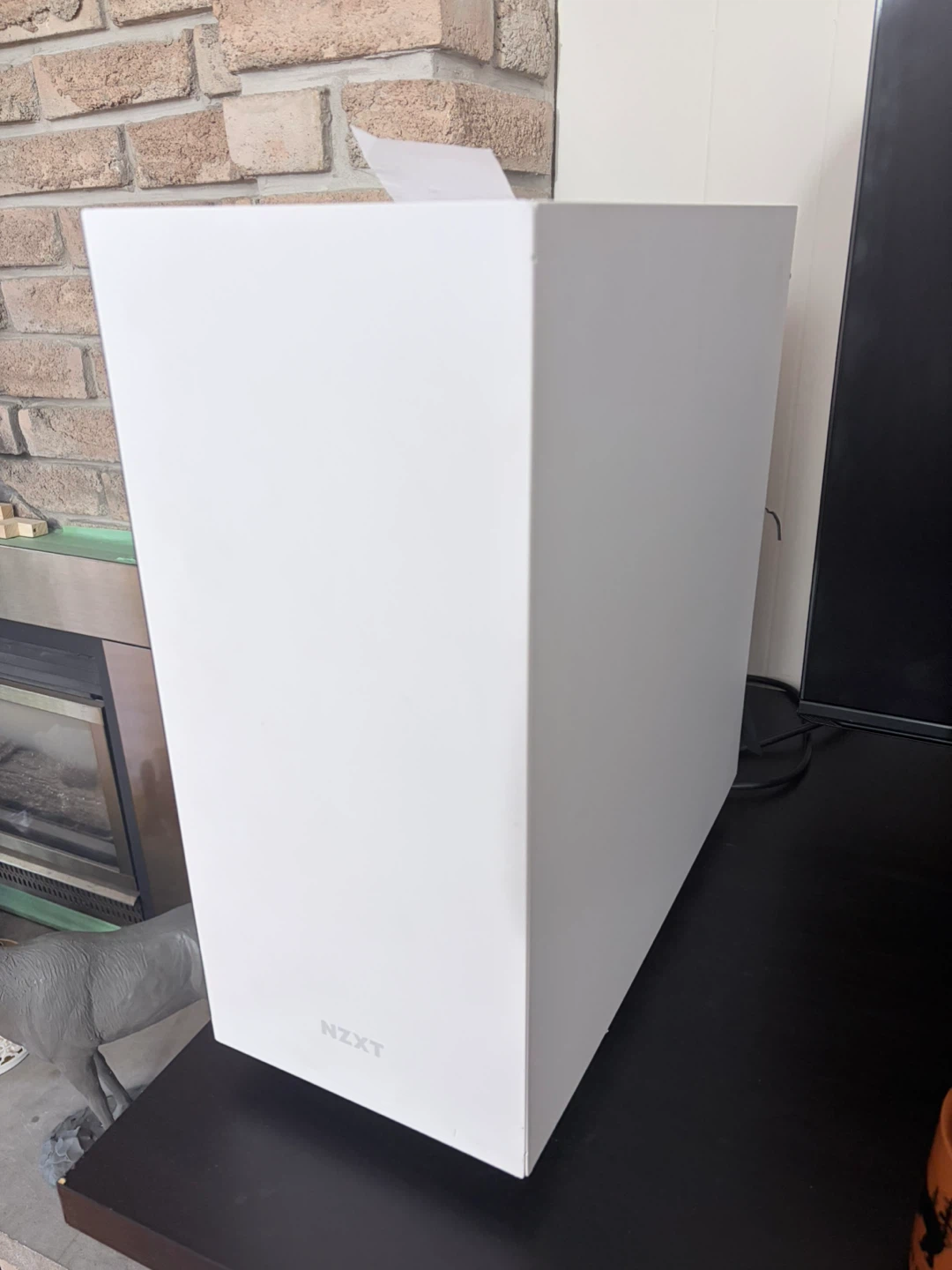 EVGA HYBRID Gaming PC - photo 4