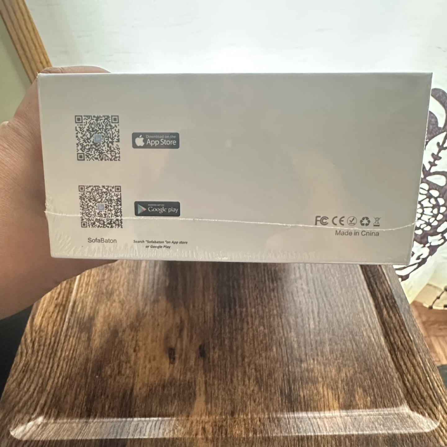 Sofabaton X1 Smart Remote with Hub - photo 5