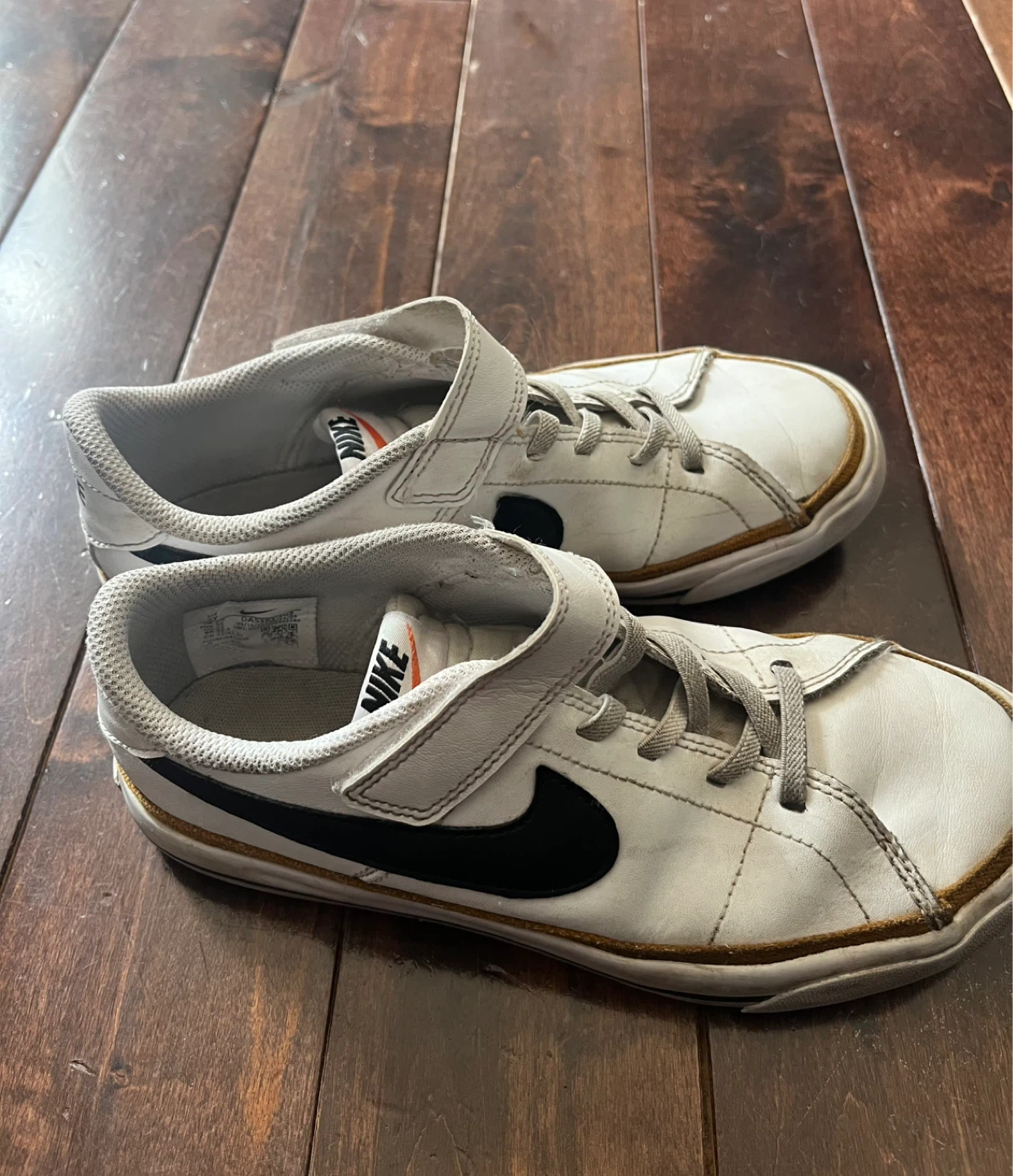 Nike Kids Shoes Size 3Y White Black Velcro