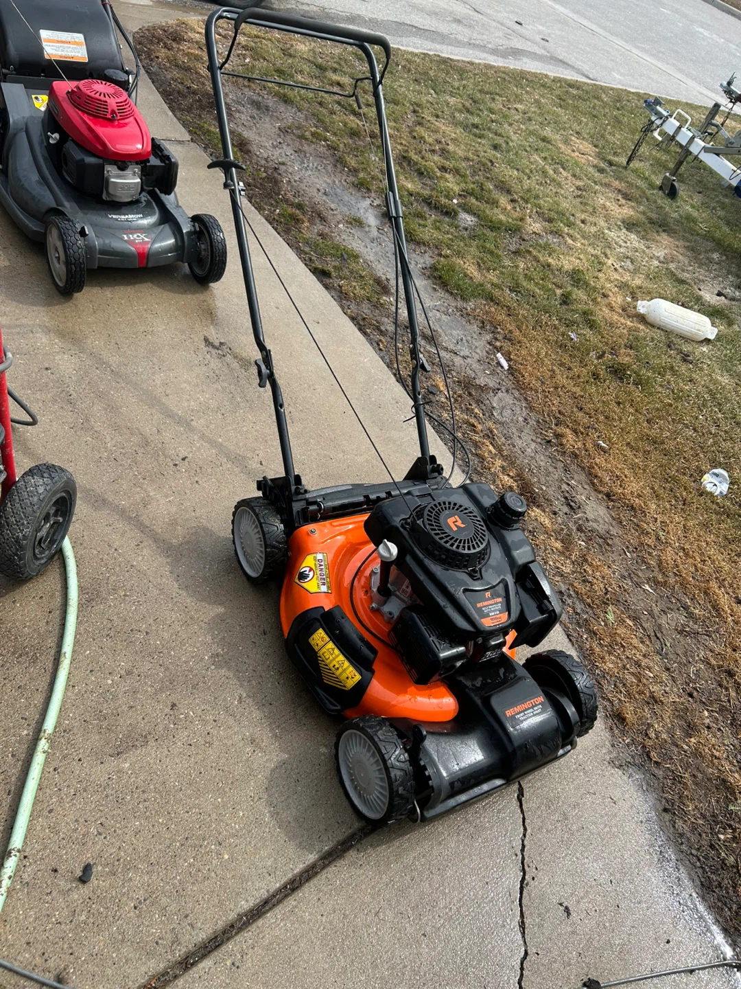 Remington RM210 Self-Propelled Lawn Mower