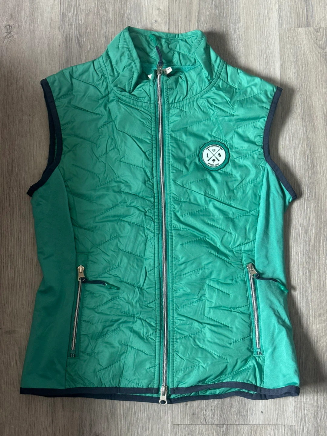 STEEDS Green Puffer Vest Equestrian Size 14Y/164cm