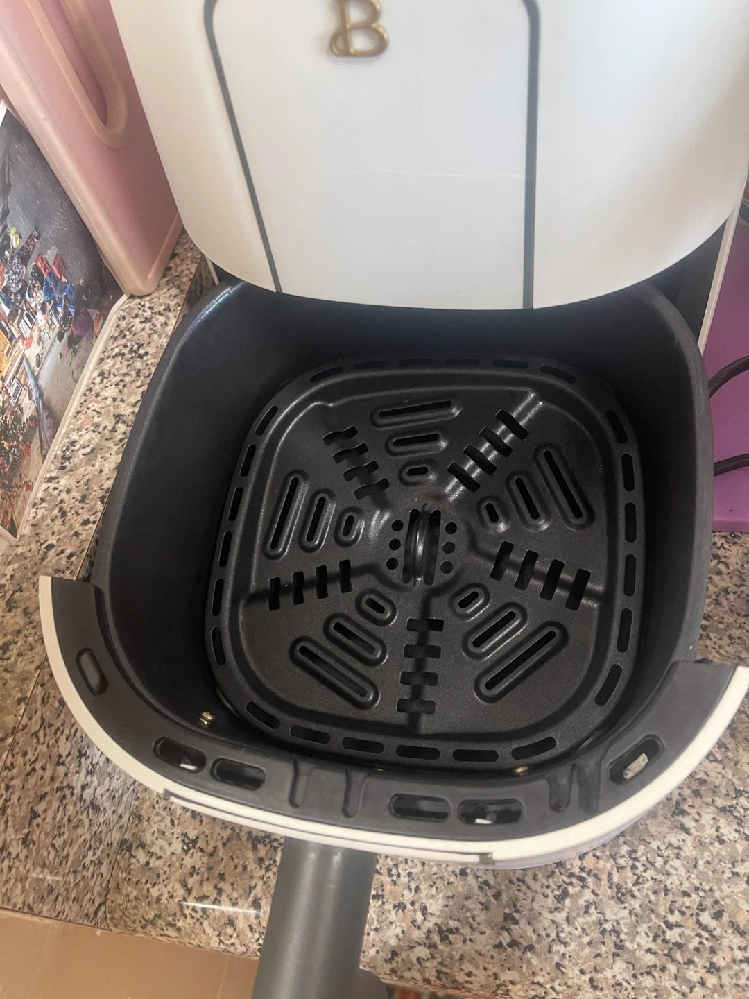 Beautiful by Drew Barrymore Air Fryer - White - photo 5