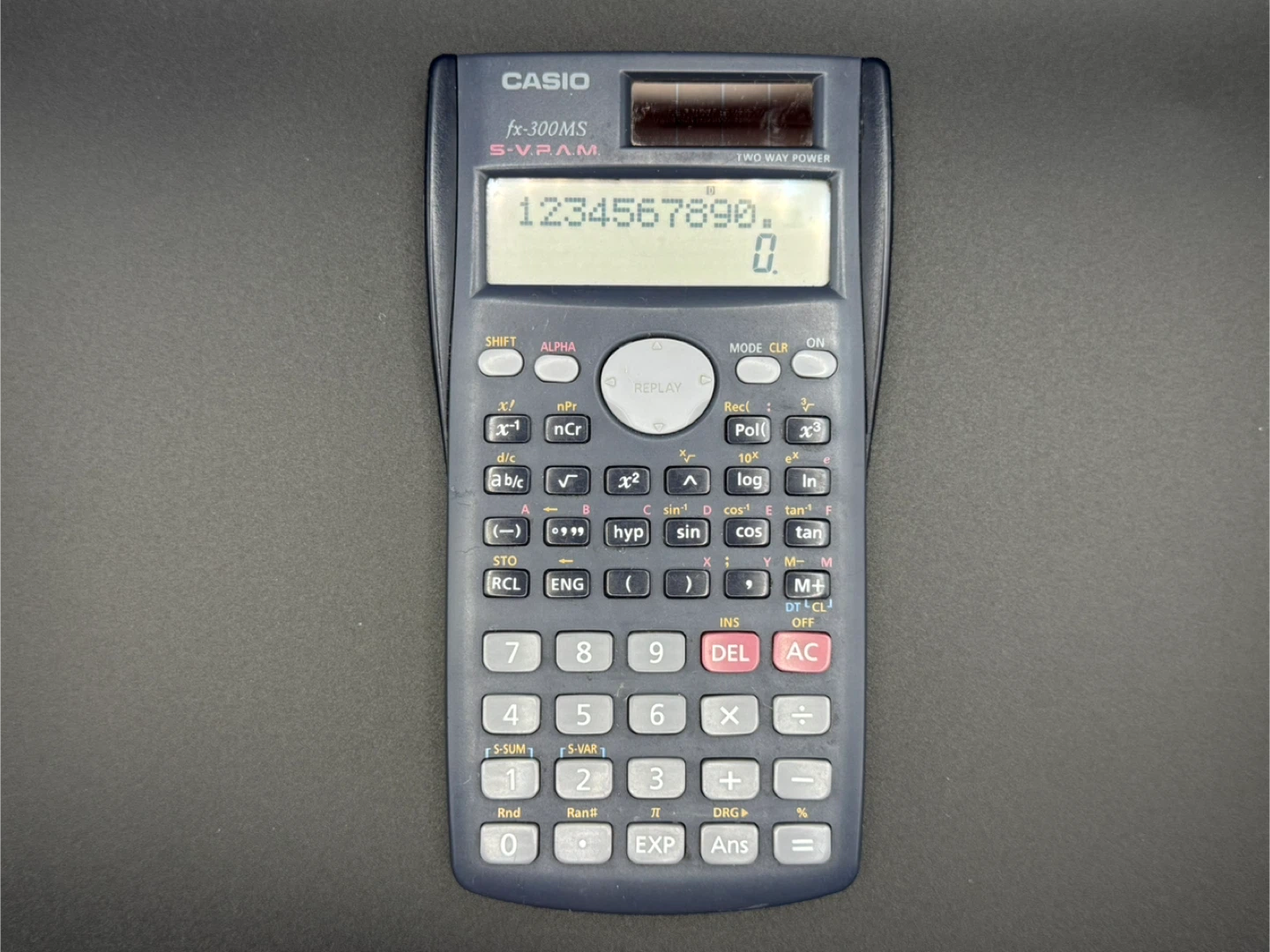 Casio fx-300ms calculator 🥕