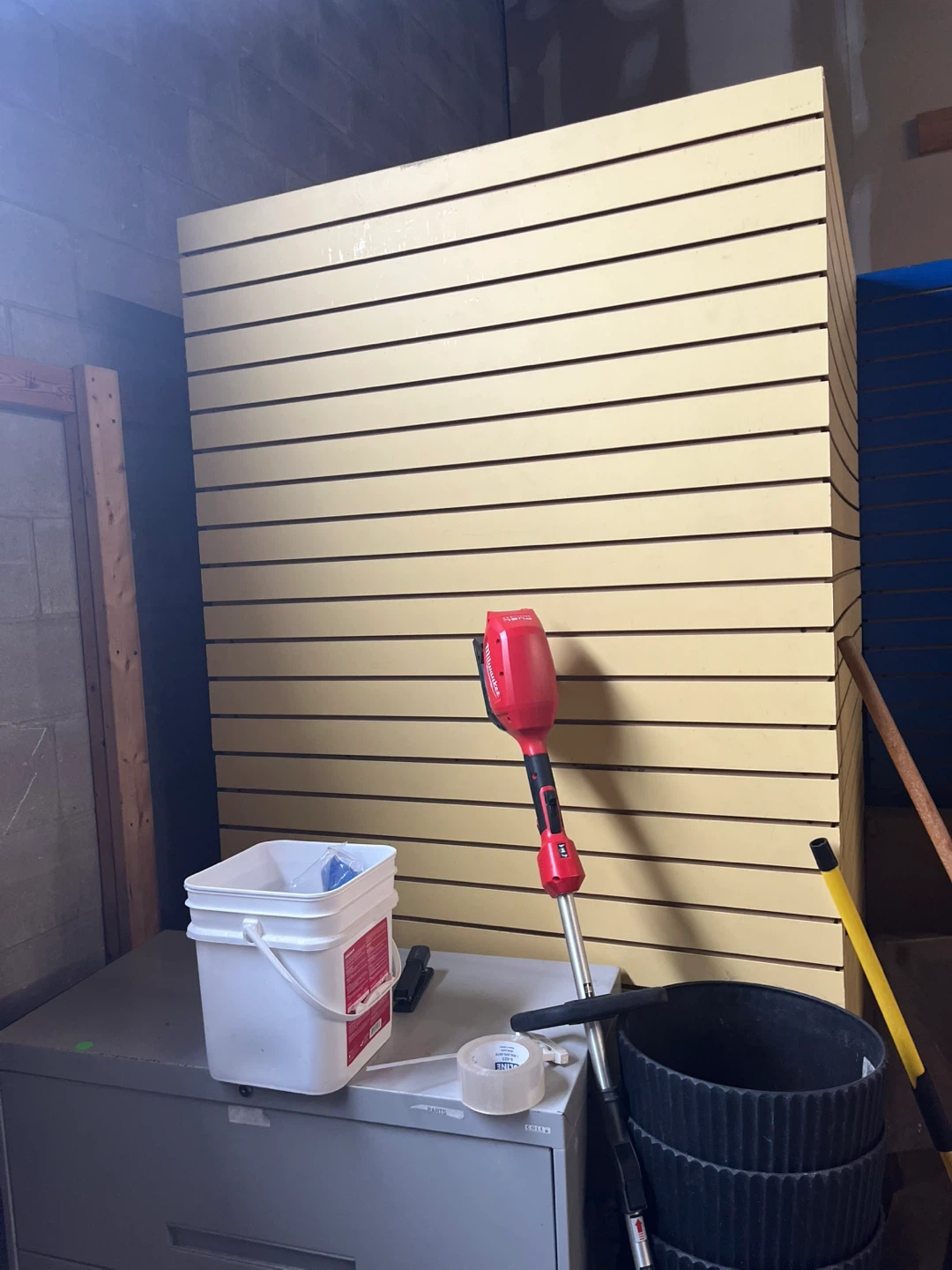 Slatwall Panels - Yellow and Blue - photo 4