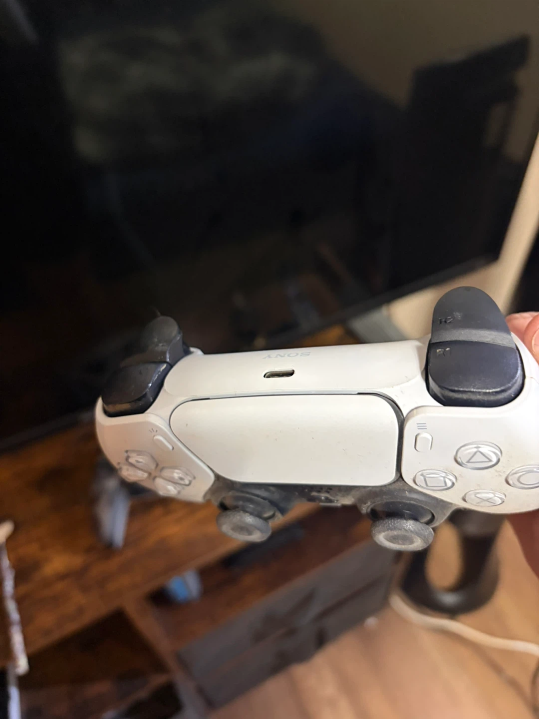 Sony PlayStation 5 DualSense Wireless Controller - White - photo 2