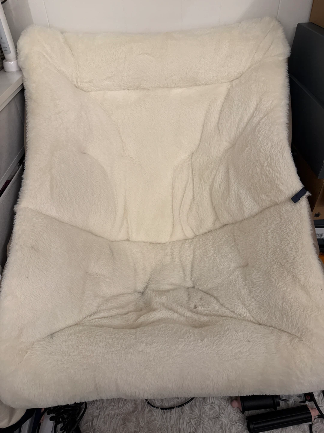 Plush Cream Fluffy Lounger Bed