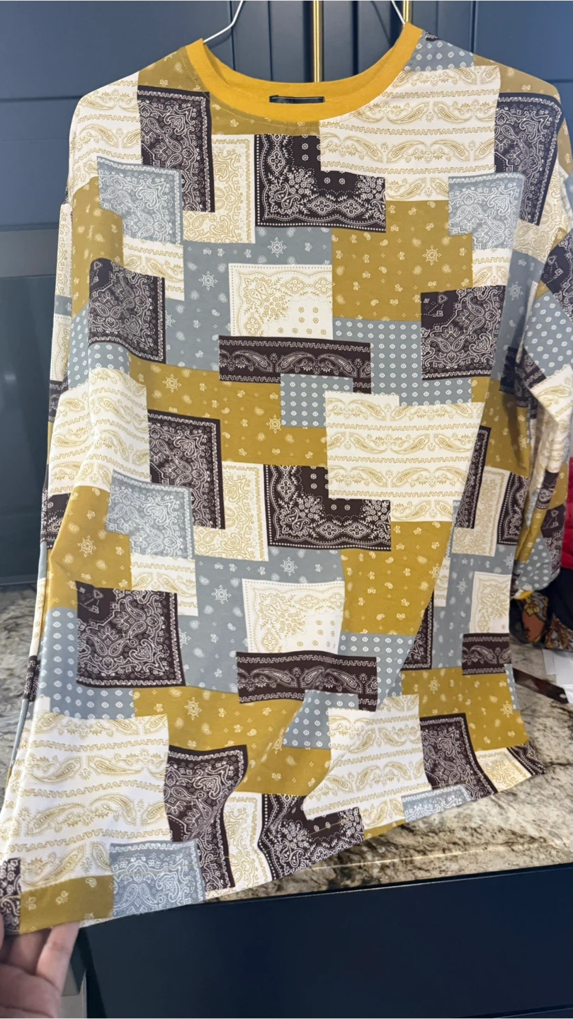 Long Sleeve Patchwork Bandana Print T-Shirt - photo 5