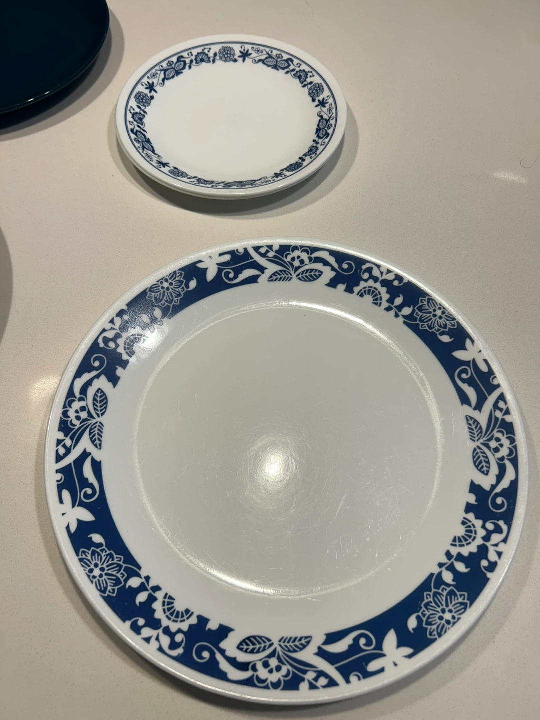 Corelle Plates & Dark Blue Plates - photo 3