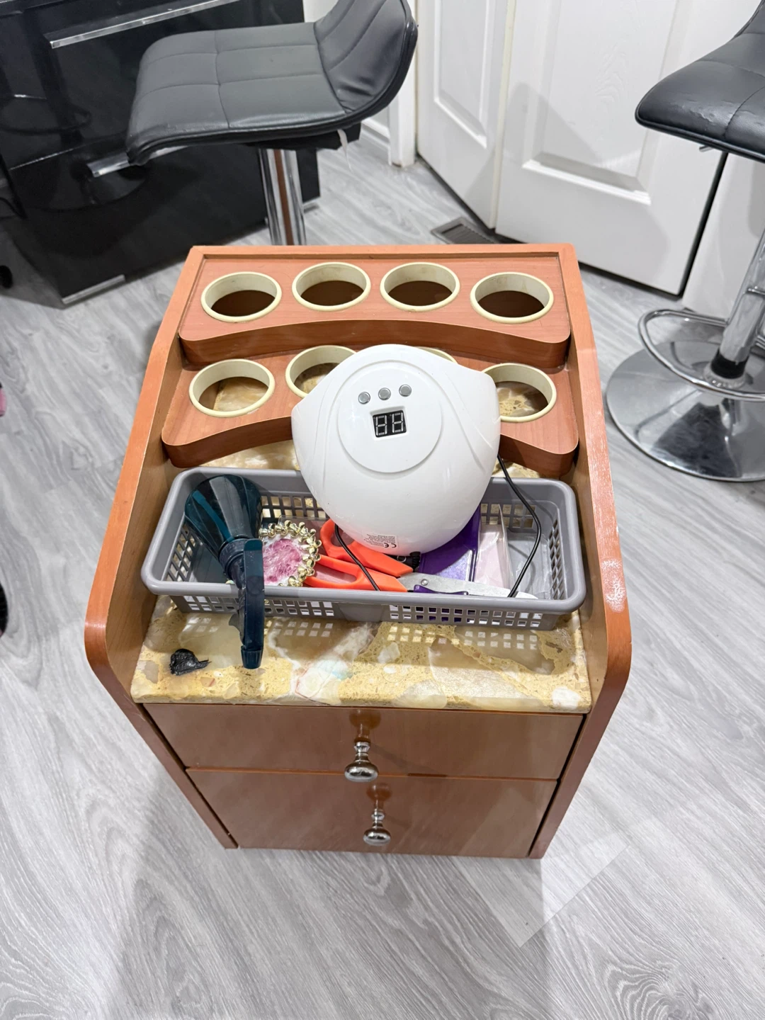 Nail Tech Station with Storage and UV Lamp - photo 2