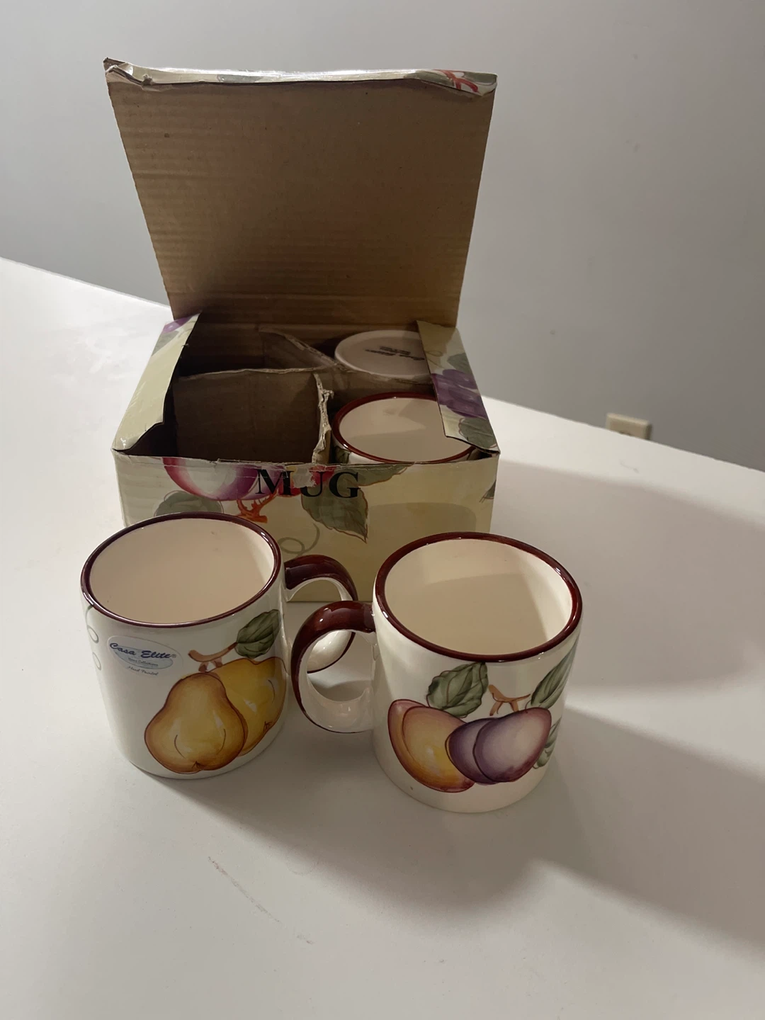 NEW Casa Elite Fruit Design Mugs Set (4)