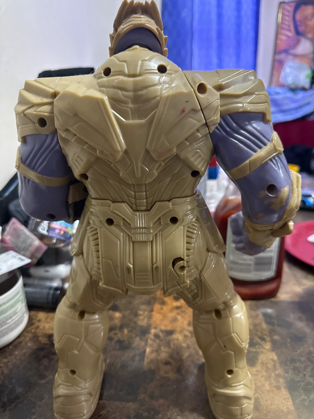 Thanos Action Figure with Infinity Gauntlet - photo 2