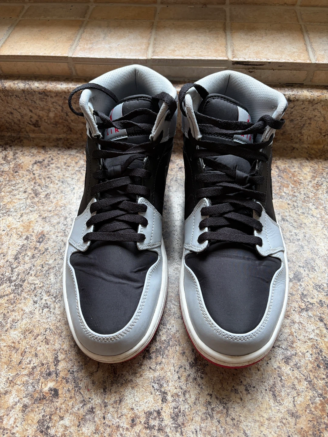 Air Jordan 1 Mid SE Shoes - photo 4