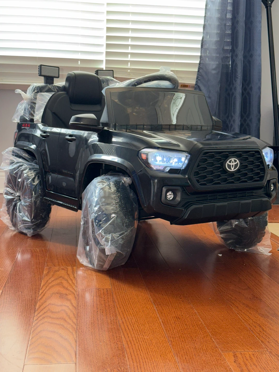 Kids Ride On Truck - Black - photo 2