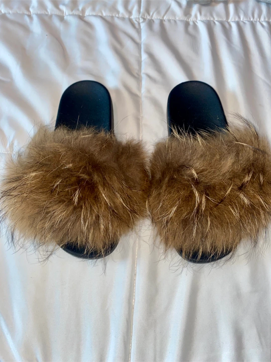 Fox fur slides
