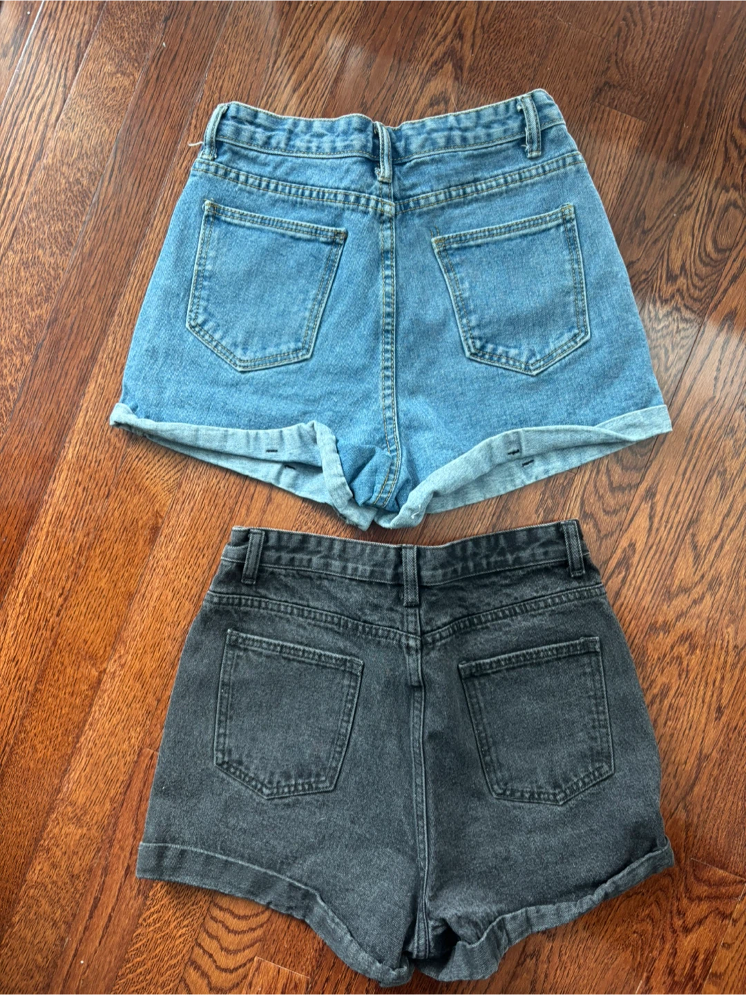 Women’s Shorts - 2 Pairs - photo 2