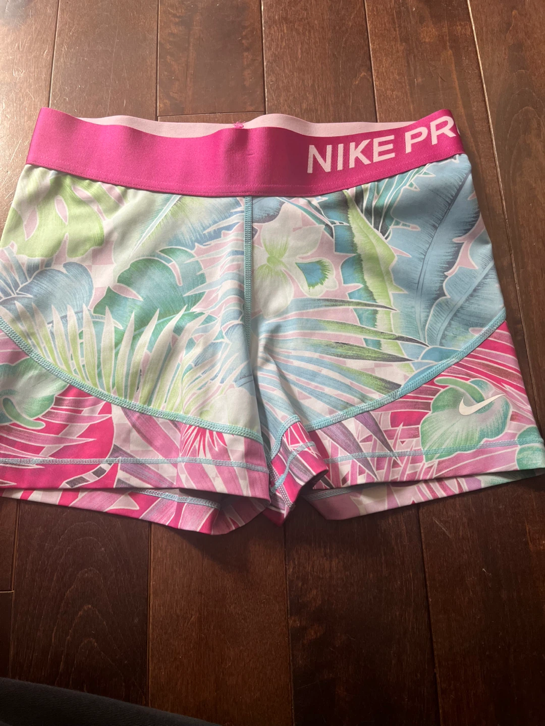 Nike Pro Dri-FIT Women's Athletic Shorts Size L
