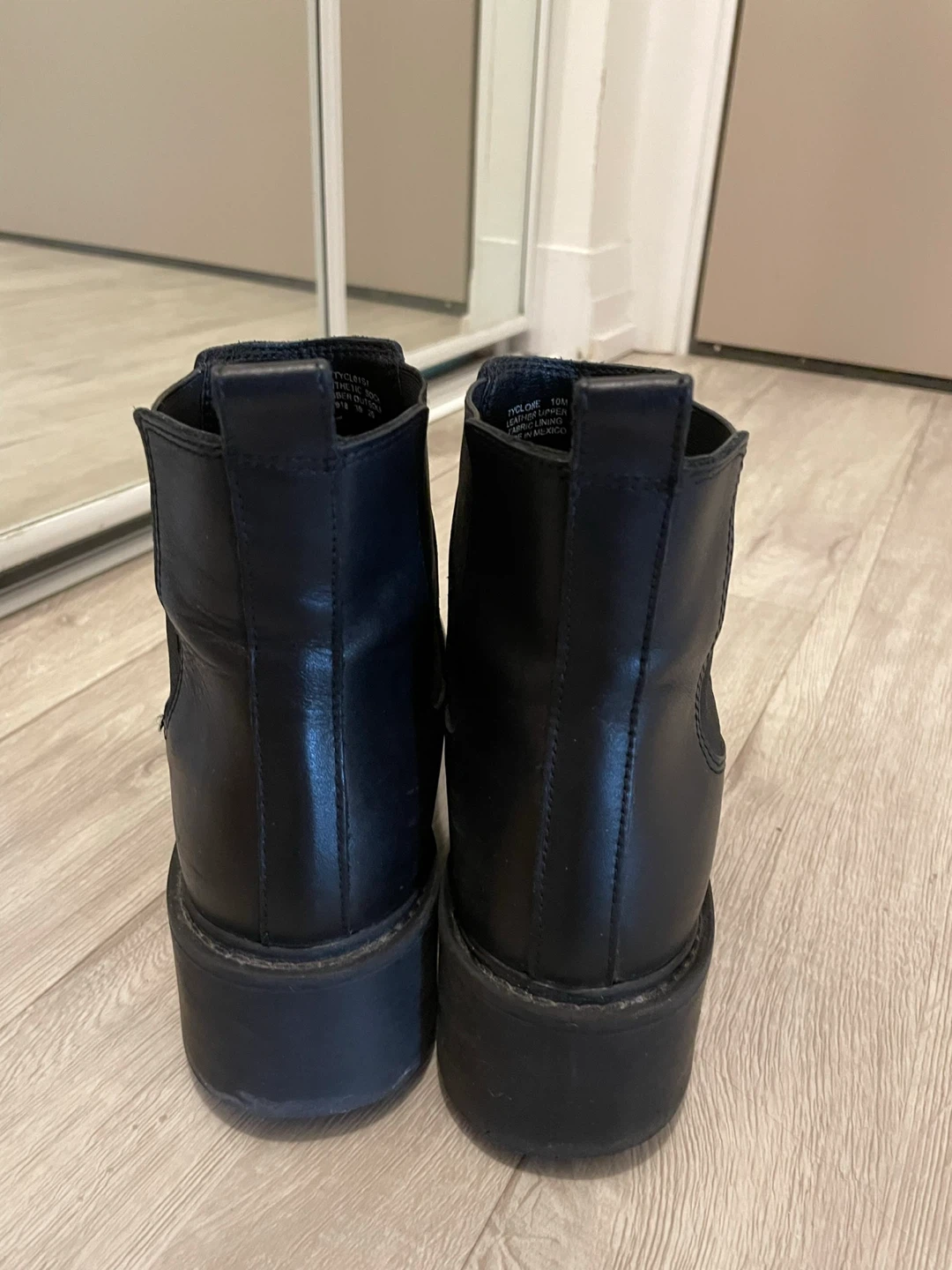Steve Madden Women's Black Chelsea Boots - photo 4