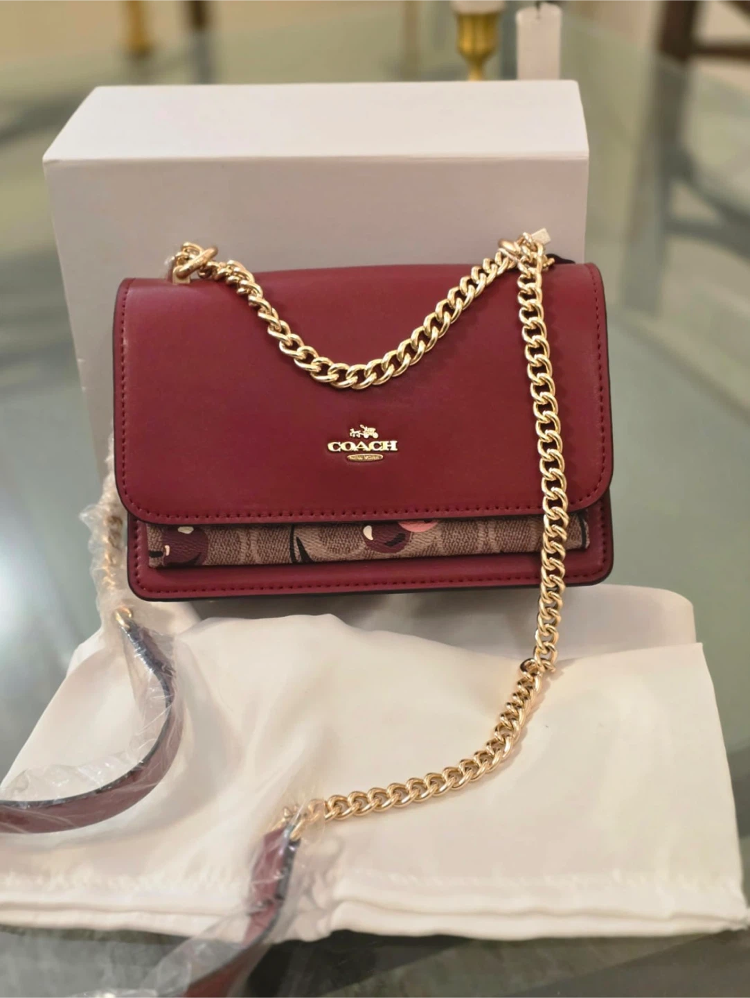 COACH Red Leather Chain Shoulder Bag
