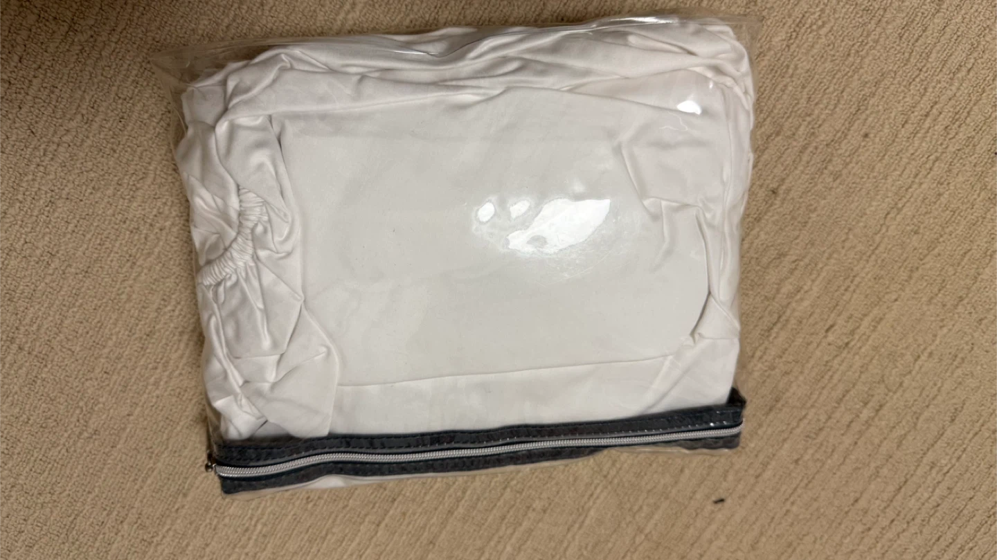 White Fitted Sheet - Twin Size - photo 2