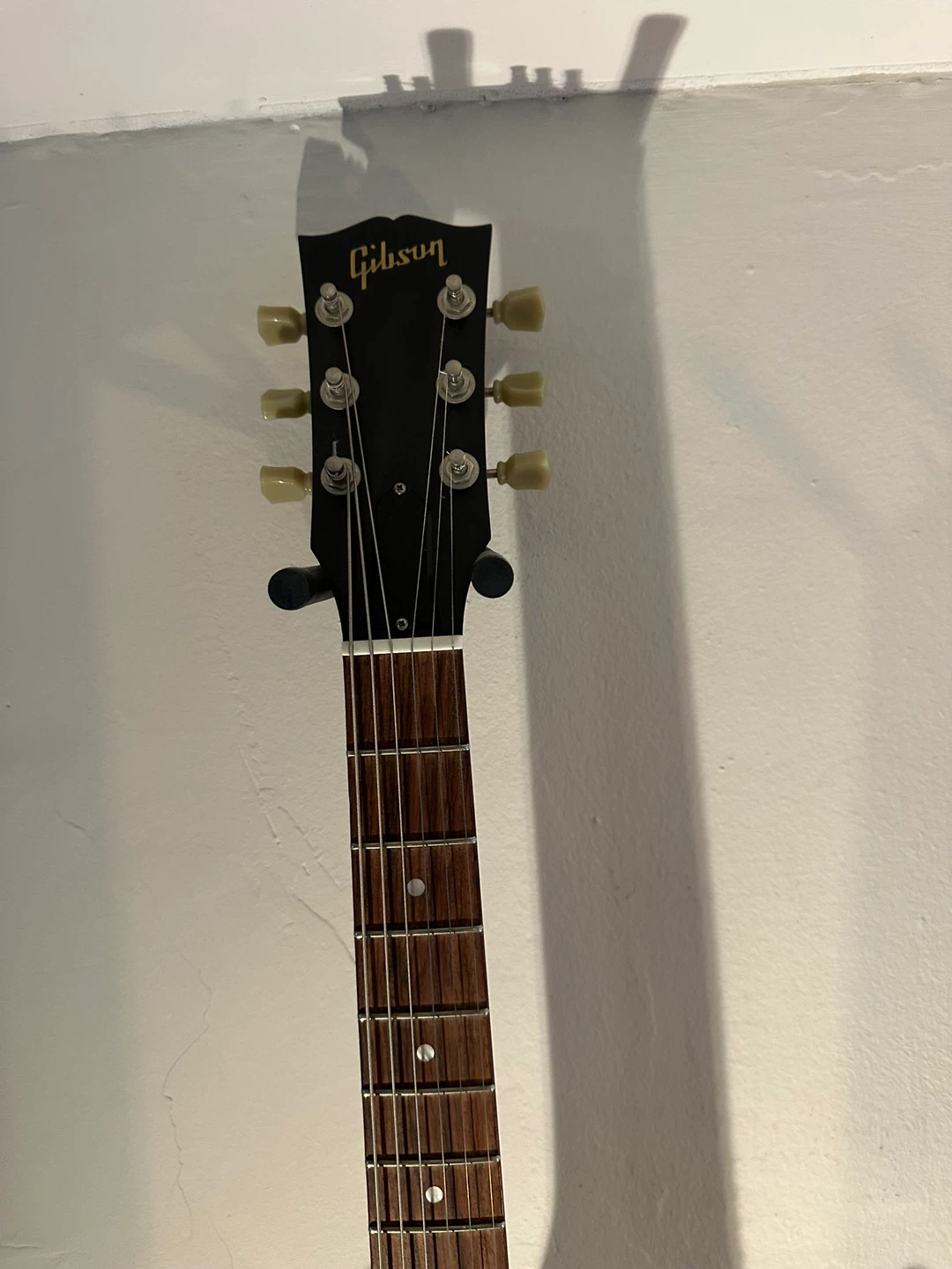 Gibson SG Electric Guitar - photo 3