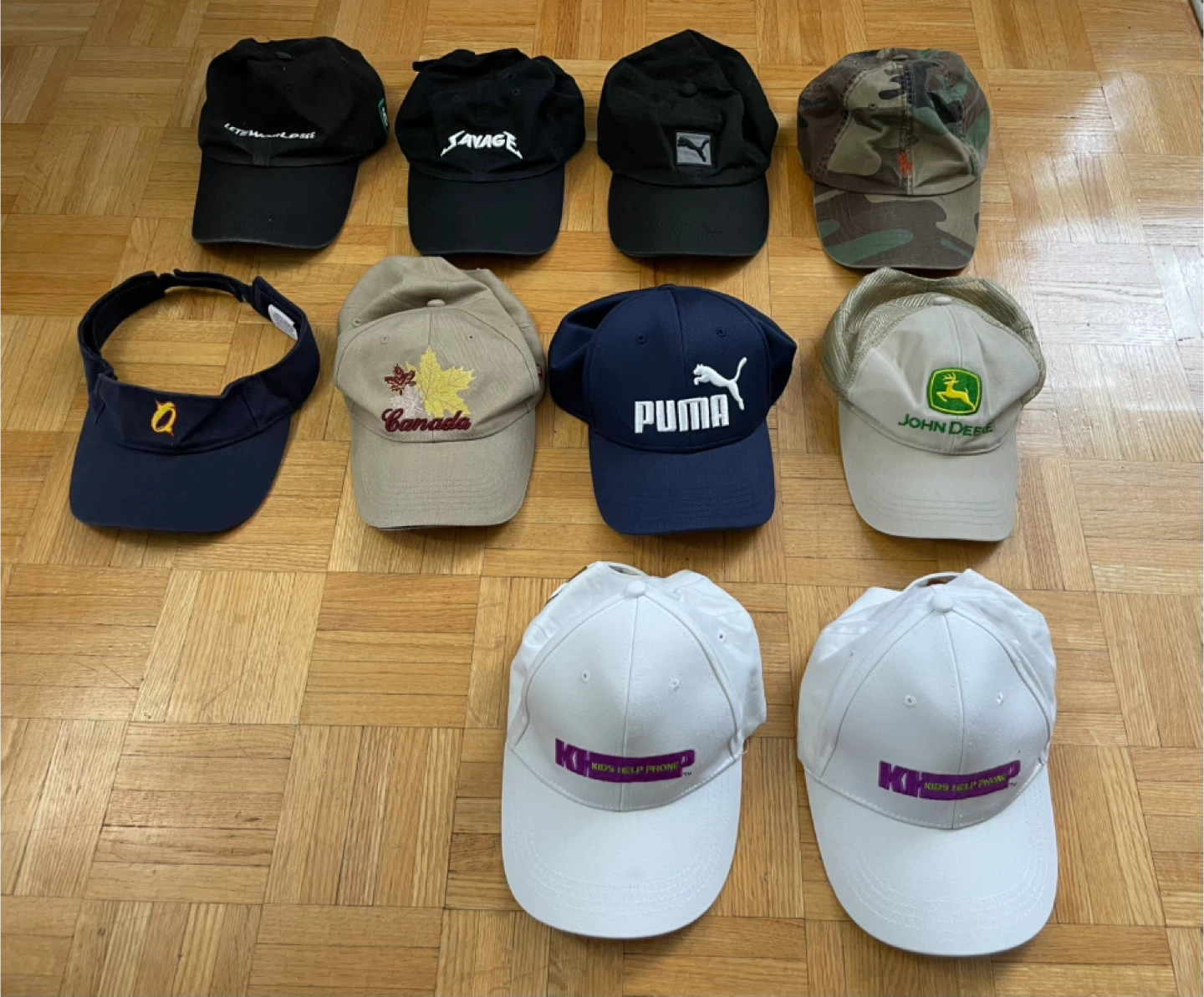 5$ to 10$ Collection of 10 Hats - Various Brands