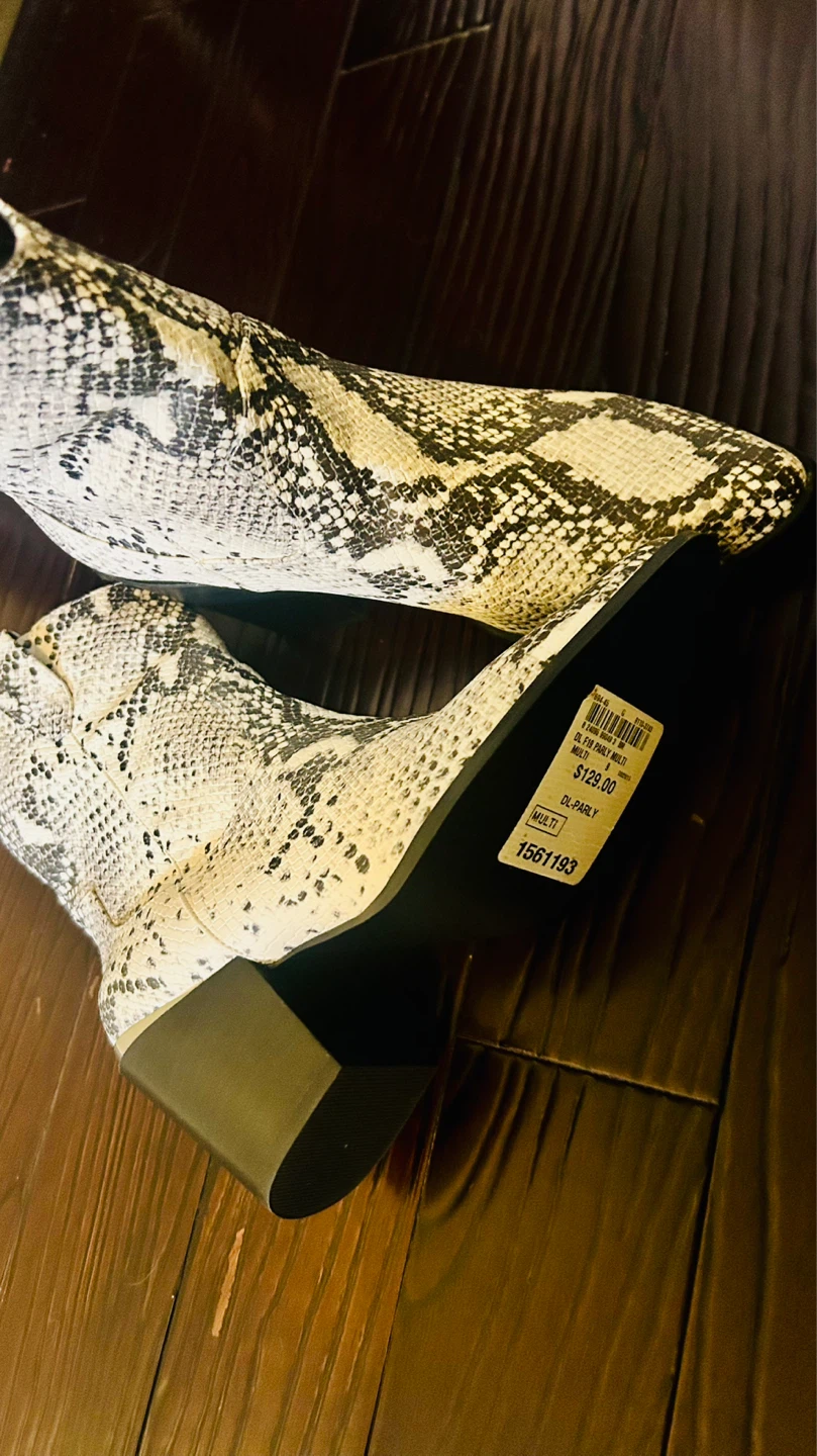 DL-PARLY Snake Print Ankle Boots - photo 3