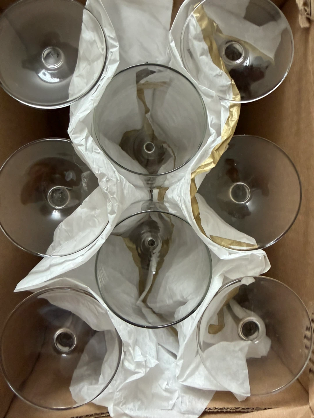 Set of 8 Clear Wine Glasses - photo 3