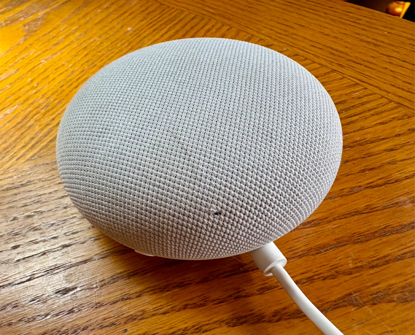 Google Nest Mini (2nd Gen) Smart Speaker 🥕 - photo 4