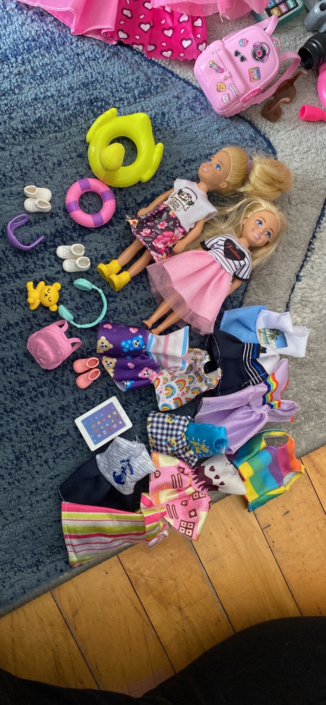 Chelsie dolls and accessories 🥕 - photo 2
